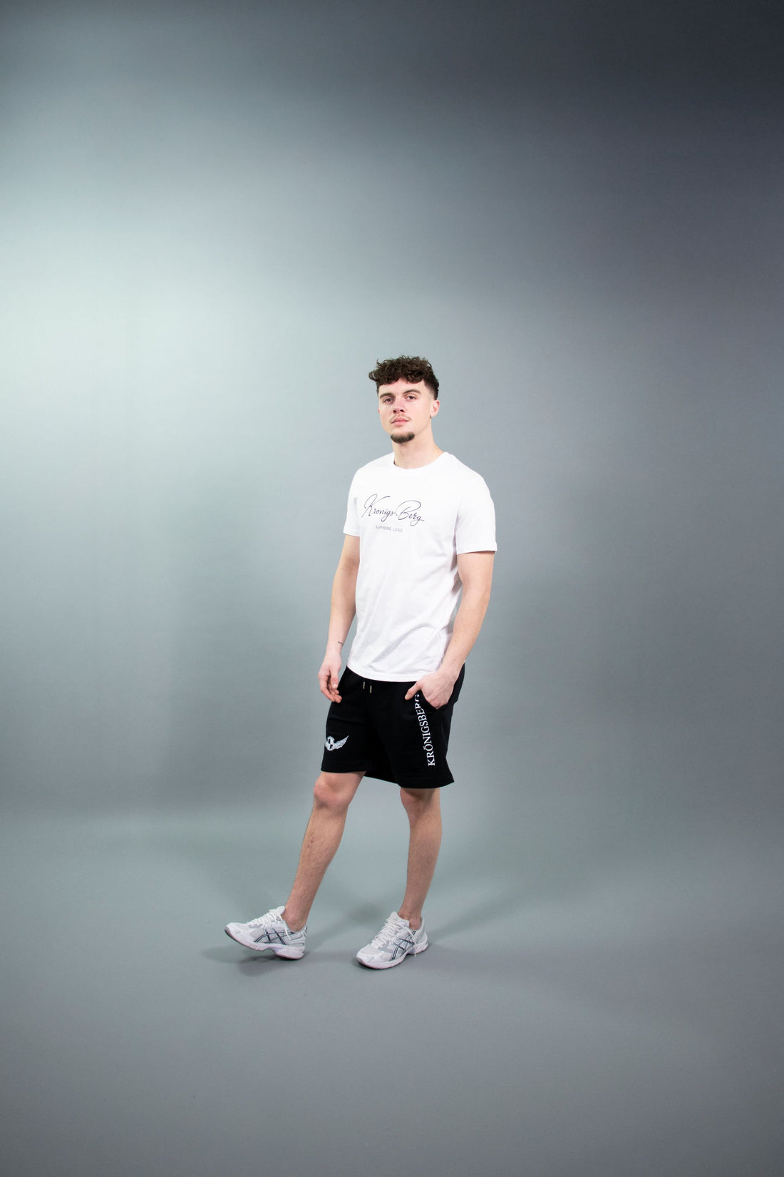 T-Shirt Flat Wit Design Signature