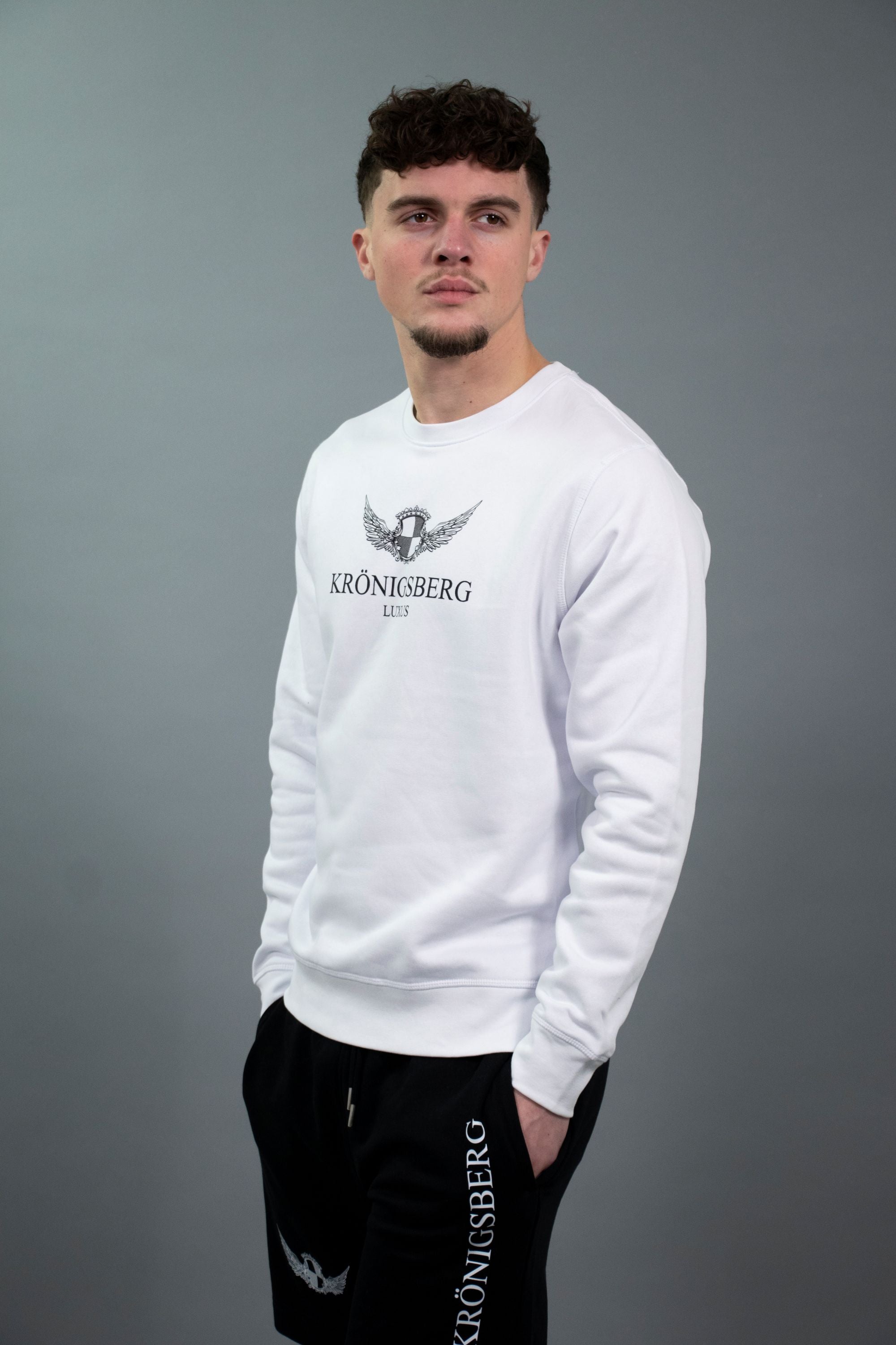 Sweater Flat Crew Neck